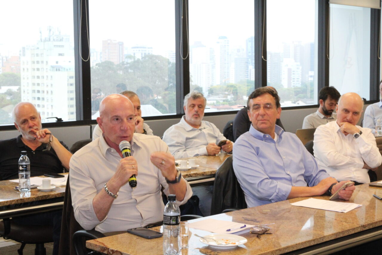 CTQ reuniu-se em 10 de outubro na sede do SindusCon-SP