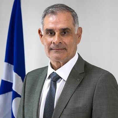 DEBATEDOR: Carlos Henrique de Oliveira