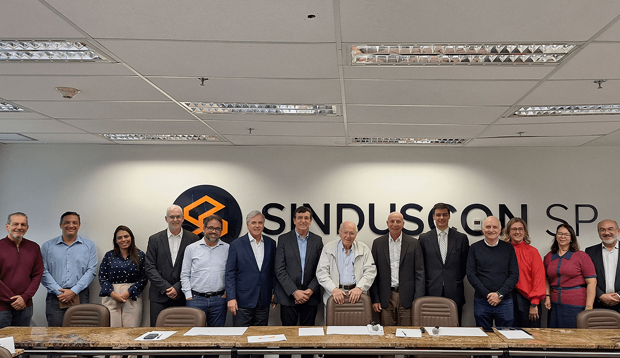 Redução da jornada traz Pastore ao SindusCon-SP