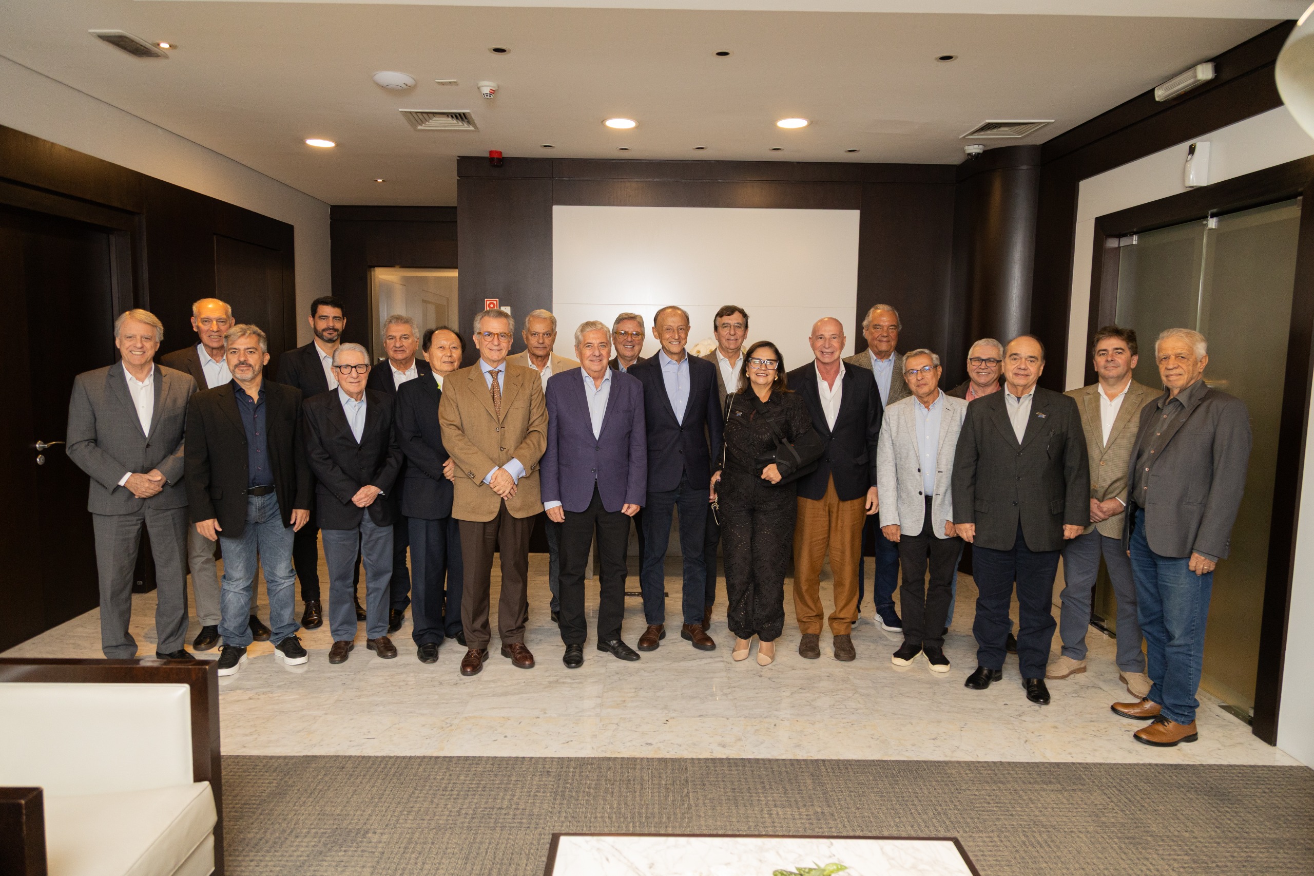 Fiesp recebe entidades da construção do Rio