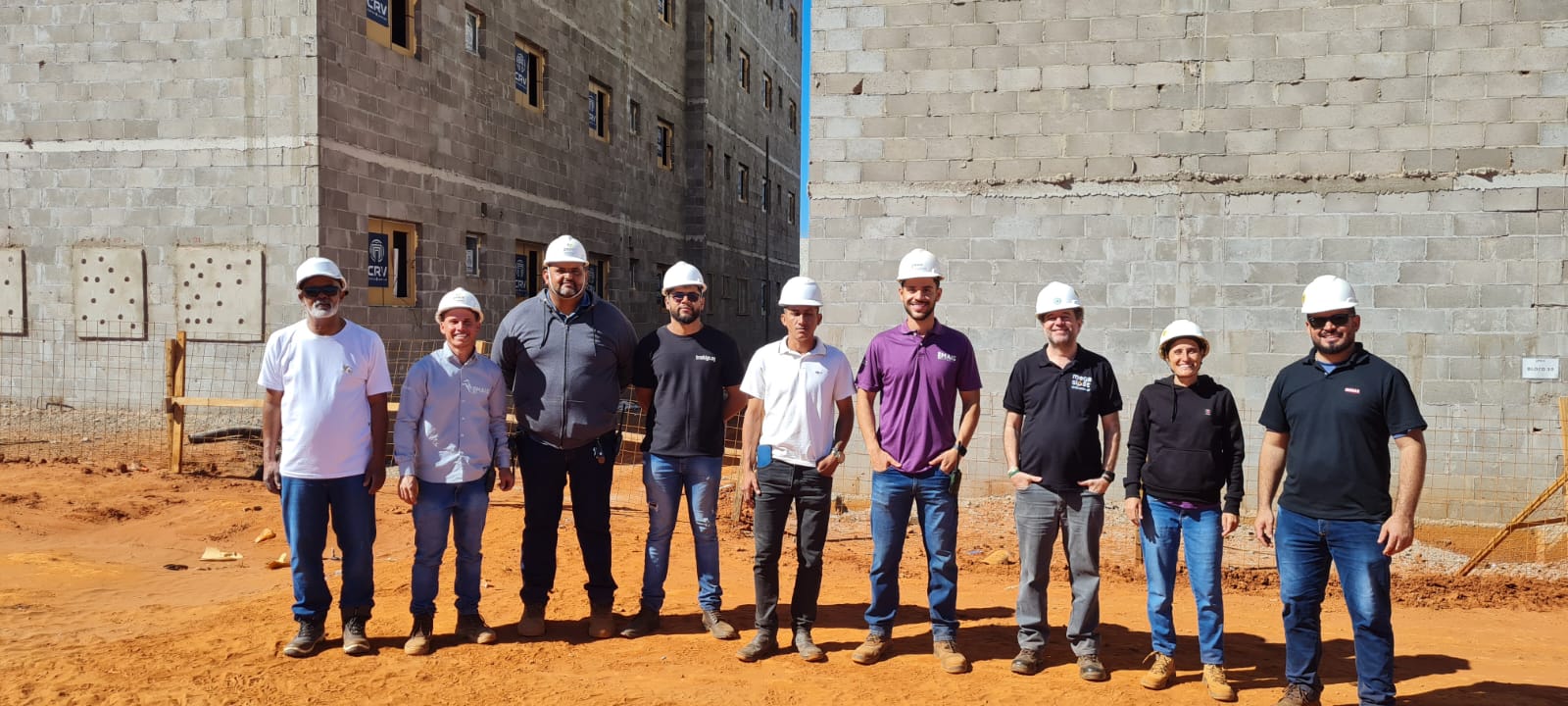 Visita técnica aproxima futuros mestres de obras da realidade dos canteiros